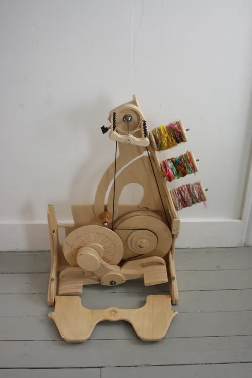 SpinOlution Queen Bee Spinning Wheel
