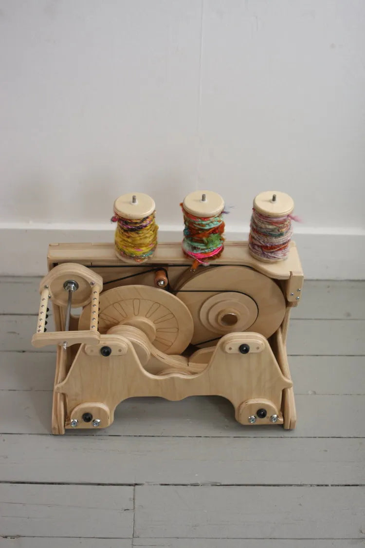 SpinOlution Queen Bee Spinning Wheel