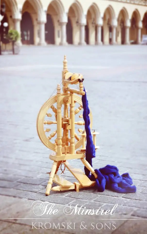 Kromski Minstrel